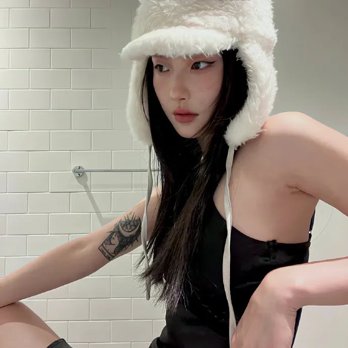 以遇刺为生的女人